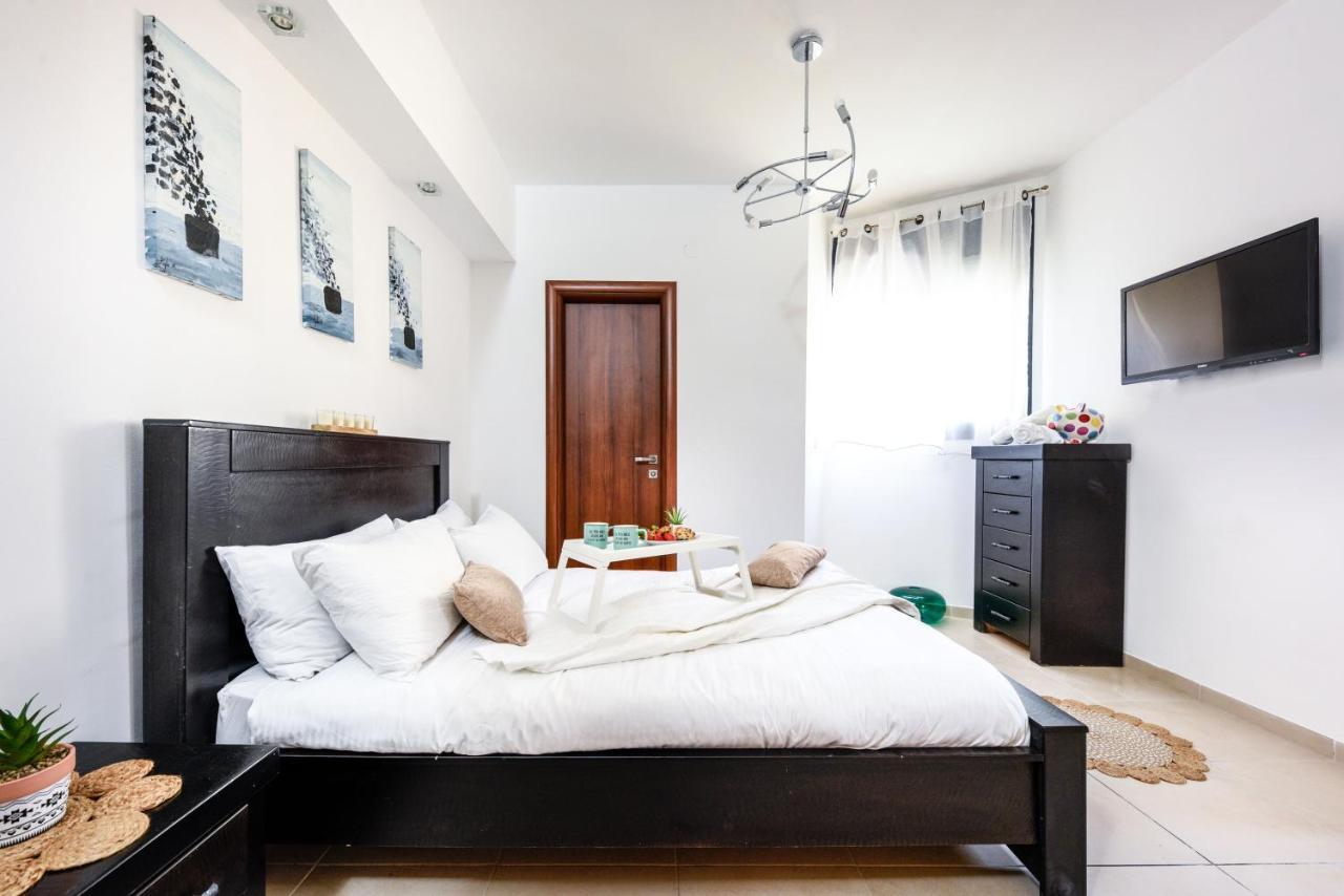 Stunning 2Br Apt W Balcony In City Center By Sea N' Rent Τελ Αβίβ Εξωτερικό φωτογραφία